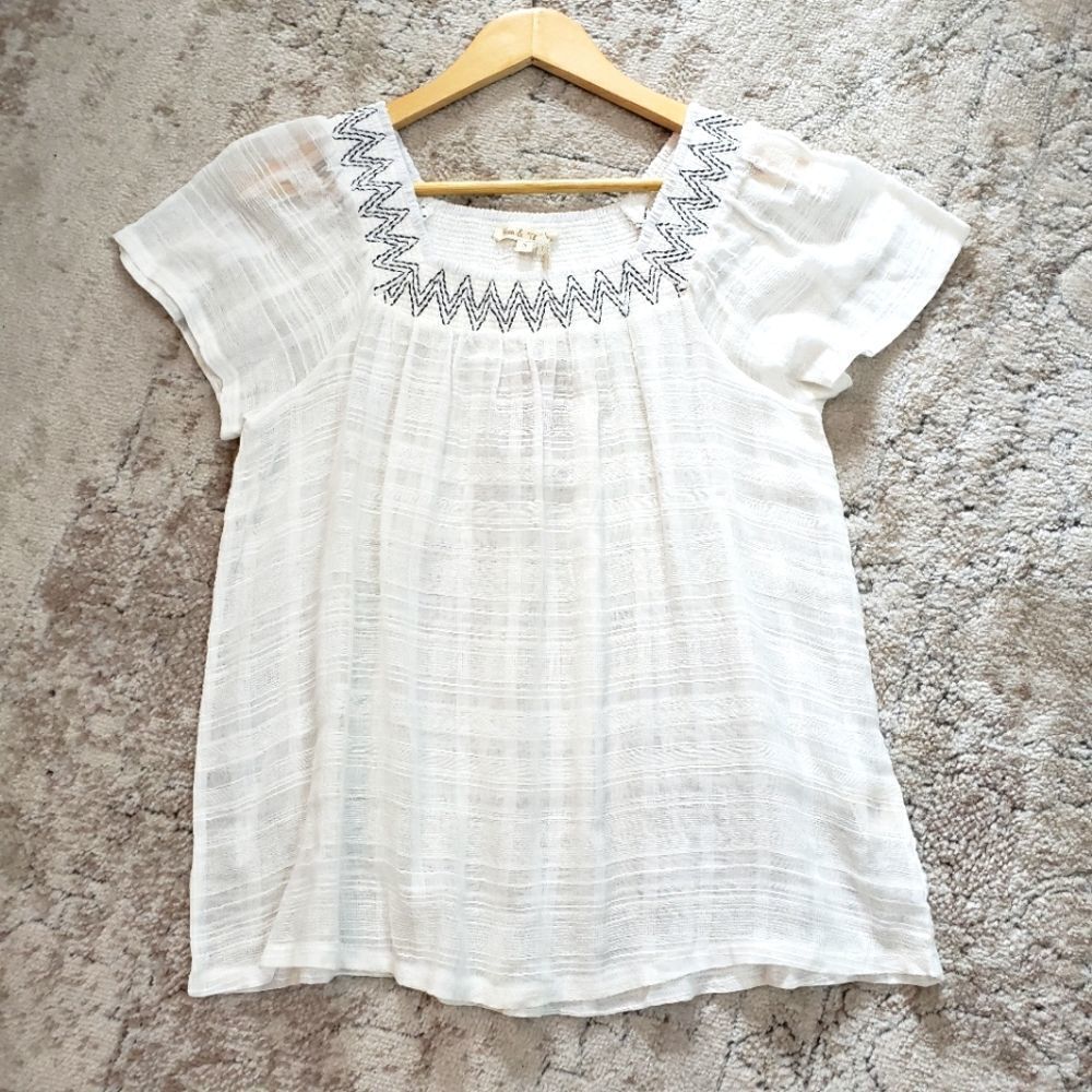 Hem & Thread Anthropologie Ivory Smocked Cotton Embroidered Boho Cottagecore Top